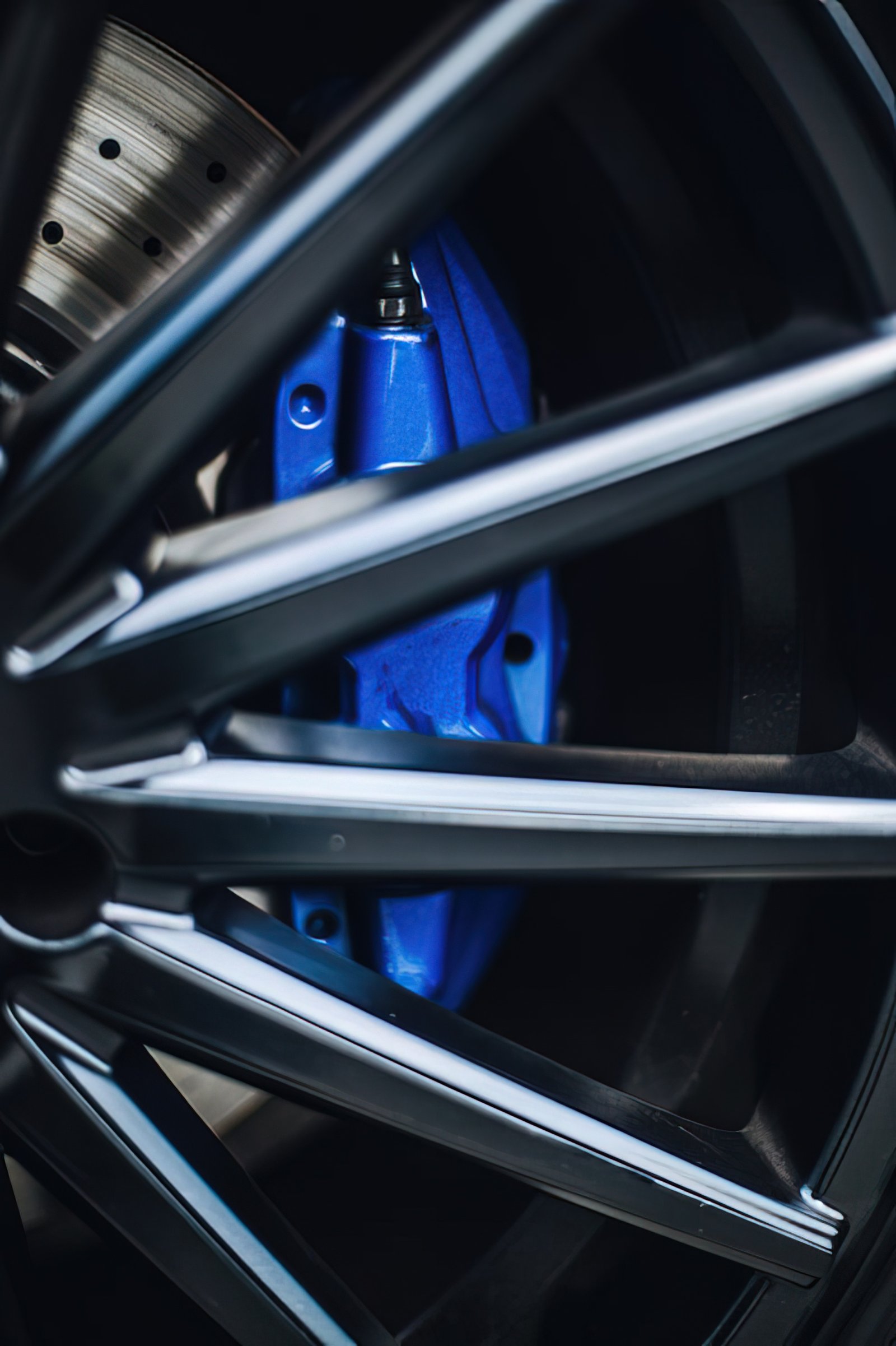 Wheel-off cleaning and brake detail